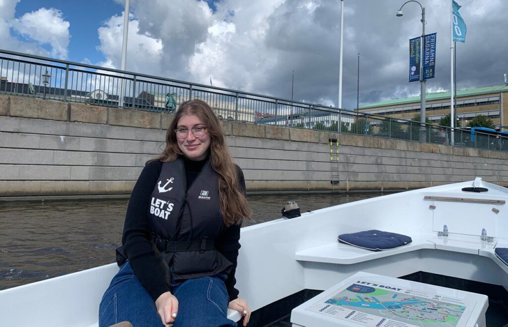 Alexandra Myszkowski on boat in Sweden